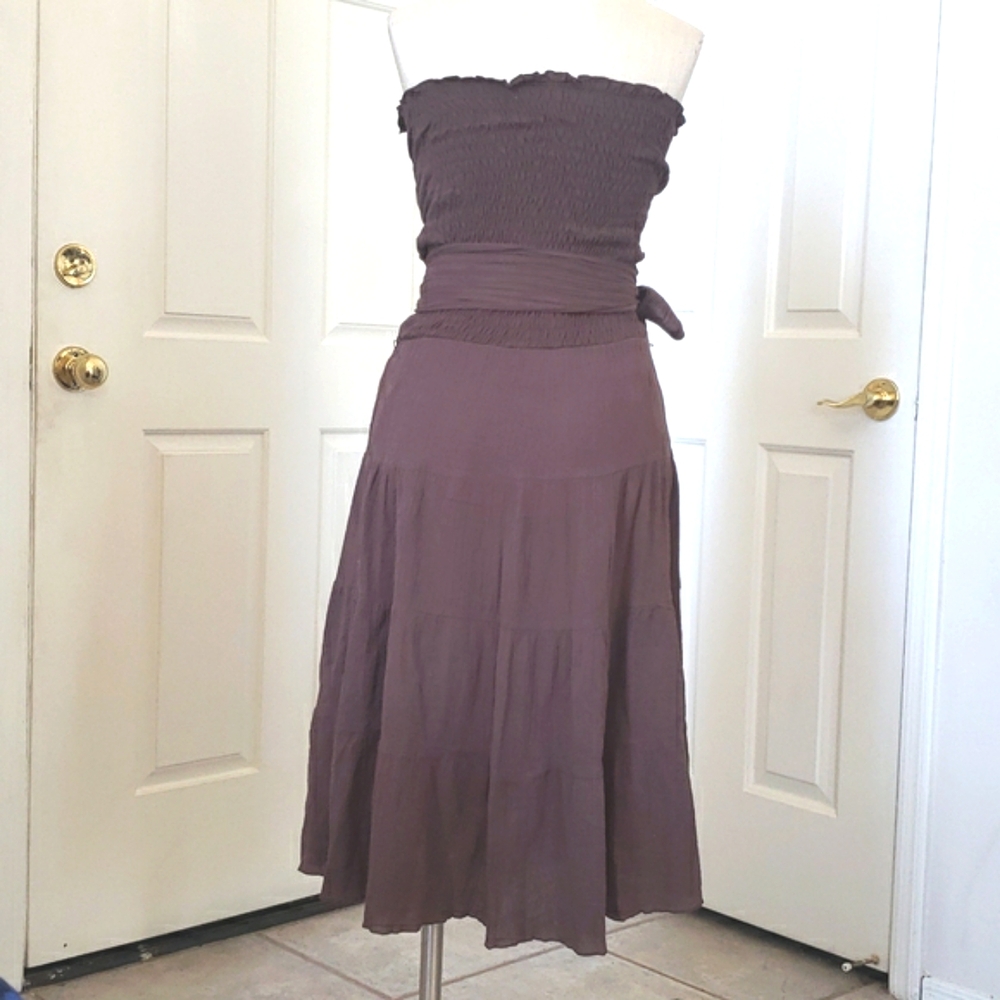 💐 Vintage Boho Brown Strapless Dress • Gauzy Cotton Smocked Bodice Tiered SMALL - Picture 5 of 11